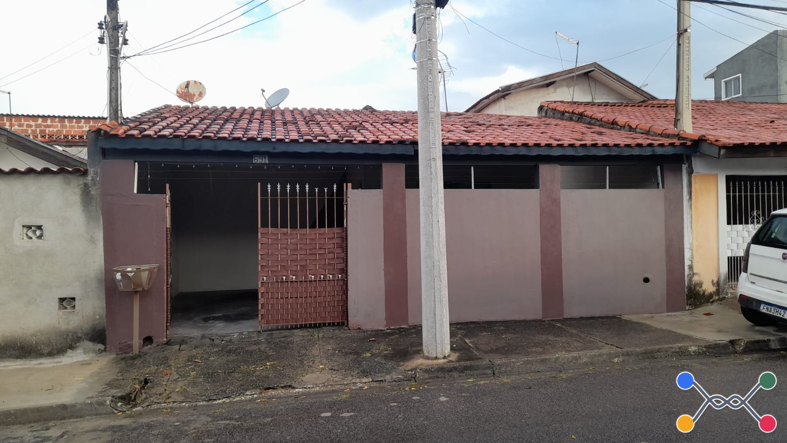 Casa, Residencial, 2 dormitório(s), 1 vaga(s) de garagem