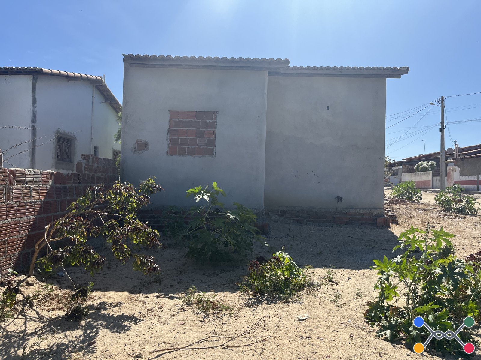 Casa, Residencial, Valença , 2 dormitório(s), 1 vaga(s) de garagem