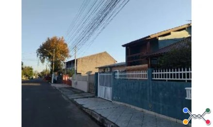 Casa à venda na Rua Mena Barreto - Gravataí/RS Código: 02.27569