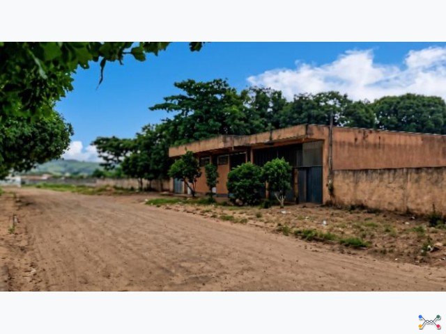 Terreno A.T. 8.922,50 m² - Colina Azul, Ap. de Goiânia/GO Praça Única 11/06/2027 À vista