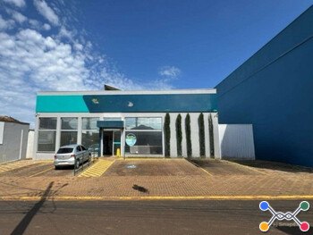Aberto para Proposta Agência São Tomás de Aquino / MG - Centro Rua Alves de Figueiredo, 295 516,60m² construída Valor R$