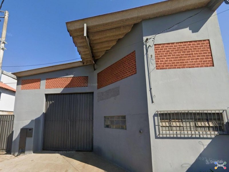 Boa esperança/mg lote de 240m2 com edificação de um predio com área construida de 83,80m2 casas em leilão | mgl leilões