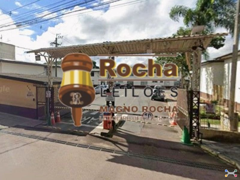 Apartamento no campo comprido