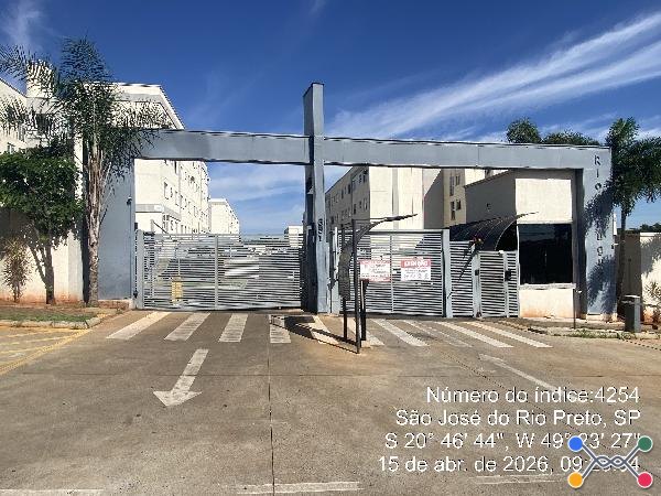 Apartamento, 90,28 m2 de área total, 39,3 m2 de ár