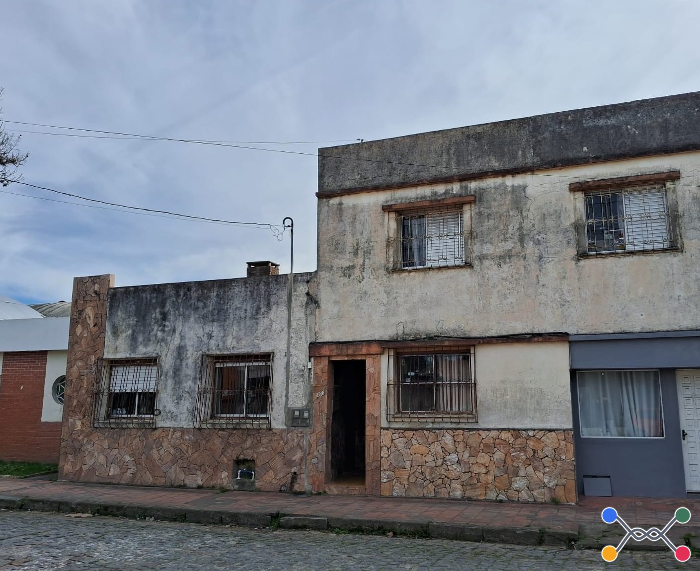 DIREITOS E AÇÕES - CASA - RUA RUI BARBOSA Nº 486 - ARROIO GRANDE - RS - Tonial Leilões - Presenciais e Online