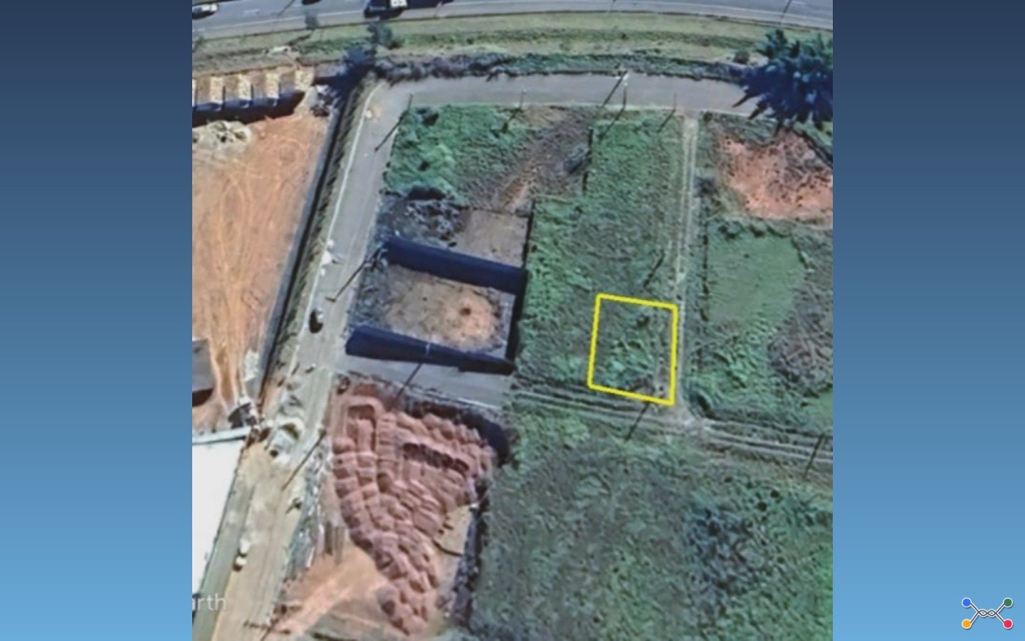 Terreno de 210m² — Santo Antônio do Amparo/MGDescriçãoLOTE DE TERRENO URBANO, N° 07, DA QUADRA 01, COM ÁREA DE 210,00M², SITUADO NA RUA LUIZ AUGUSTO, NO RESIDENCIAL OURO BRANCO, NA CIDADE DE SANTO ANT