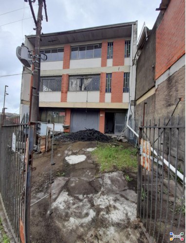 TERRENO URBANO COM 262,00 M², COM PRÉDIO COMERCIAL EM ALVENARIA, ÁREA APROXIMADA DE 816,00M� ...