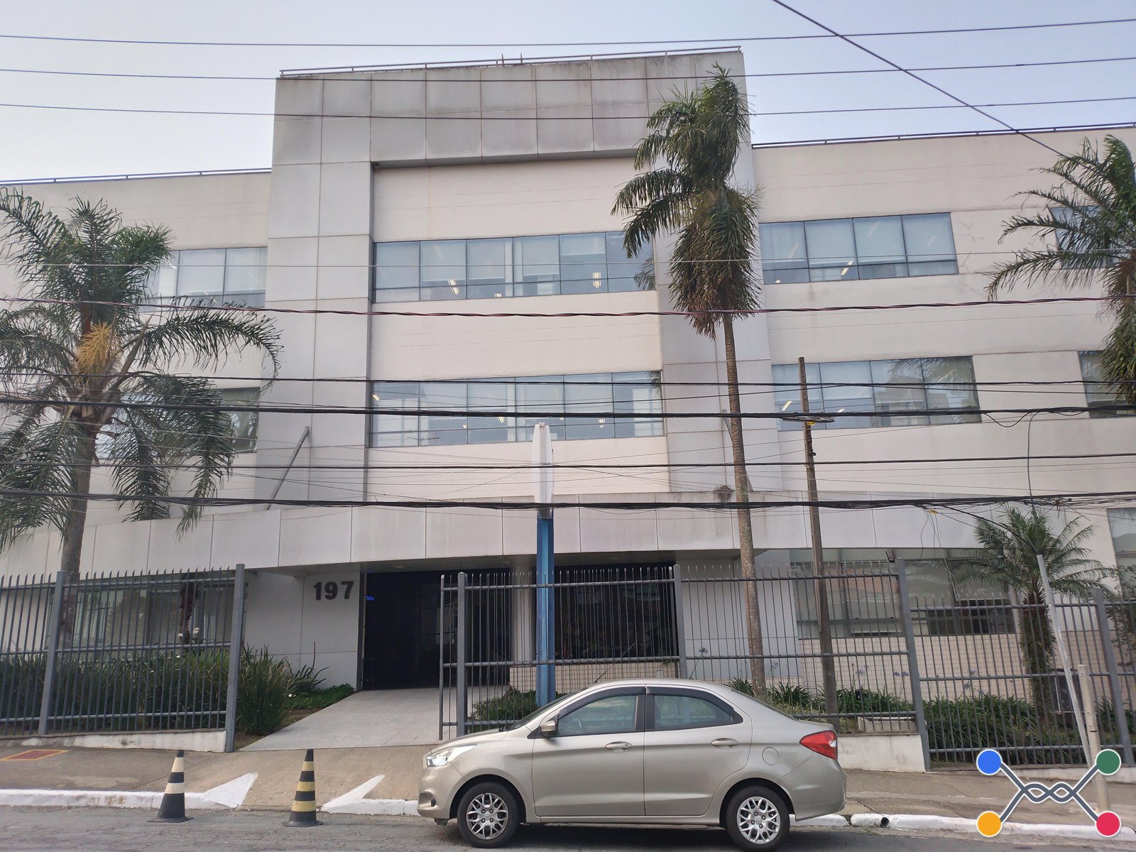 Prédio Monousuário 3.732m² | Interlagos - Av. Alberto de Zagottis | Terreno 3.034m²: Ideal p/ Sedes, Centros Logísticos ou Clínicas. Amplo Estacionamento!