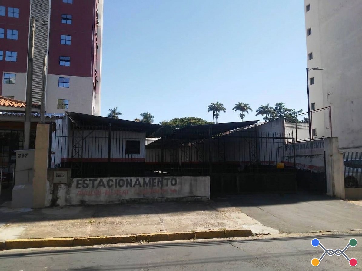 Prédio comercial em Campinas com 306,90 m²