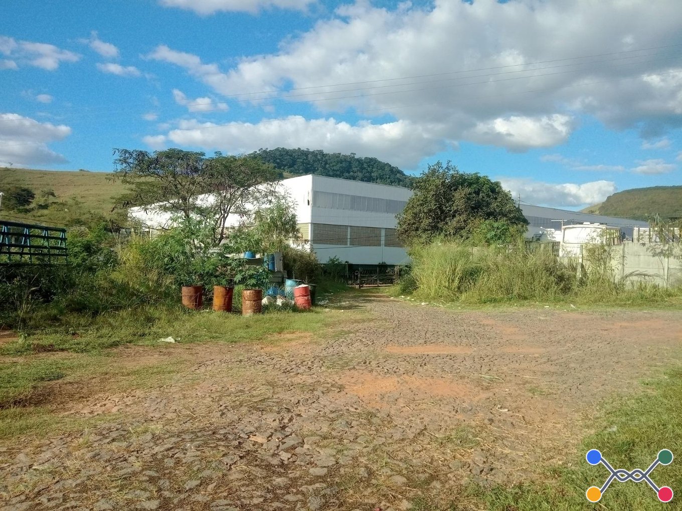 IMÓVEL URBANO COM ÁREA TOTAL DE 48.206,32 m2- Em MURIAÉ/MG
