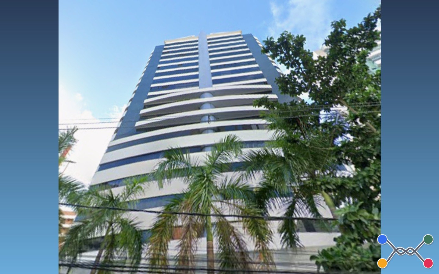 Apto - 146m² - Salvador-BADescriçãoApartamento nº 501 do Edifício Mansão Thessaly, matrícula nº 55.800 do 6º Ofício do RI de Salvador/BA. Tem sala de estar/jantar, 3 suítes (a máster com sacada), lava