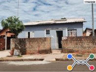 Casa c/ aprox. 50m² - Terreno - Iacri/SP
