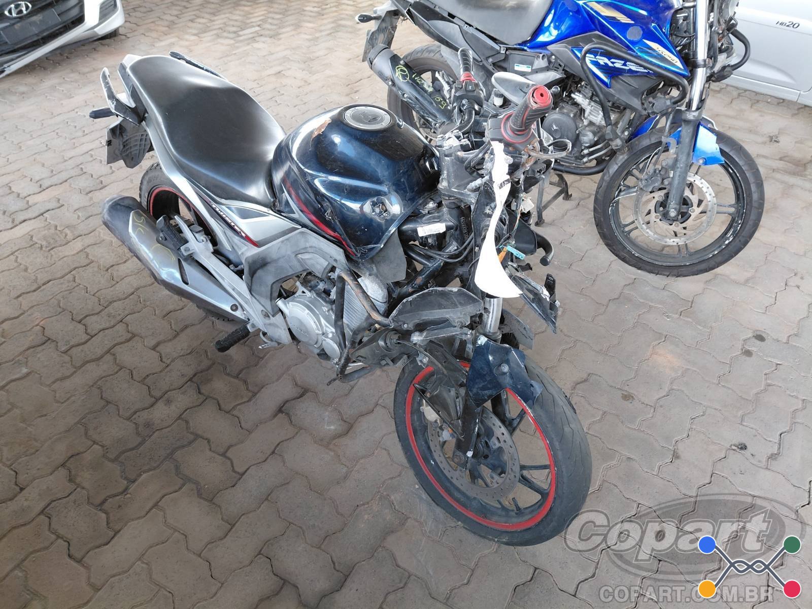 2018 HONDA CB 250 F