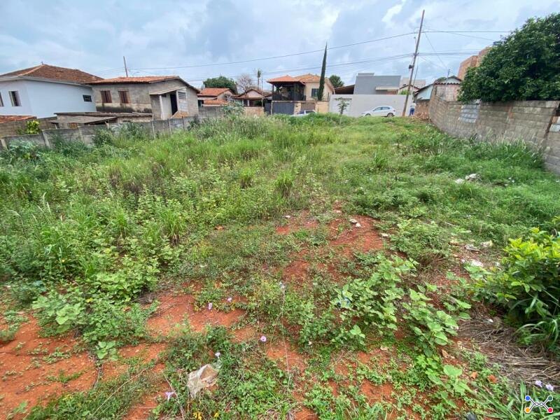PREFEITURA MUNICIPAL DE ILICINEA/MG - Lote 011 (ID 2803)