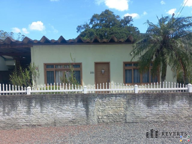 Casa Indaial/SC 1ª praça 23/11/2026 Lance mínimo R$ 260.000 23/11 ↗ Anúncio oficial 👁 Ver mais detal