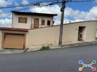 Casa 137 m² - Chácara Alvorada - Poços de Caldas - MG