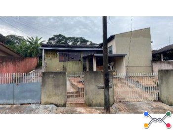Casa - Arapongas / PR - Jardim Bandeirantes Rua Chibante, 286
