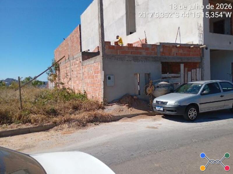 Casa em leilão em Fábricas, São João del Rei/MG