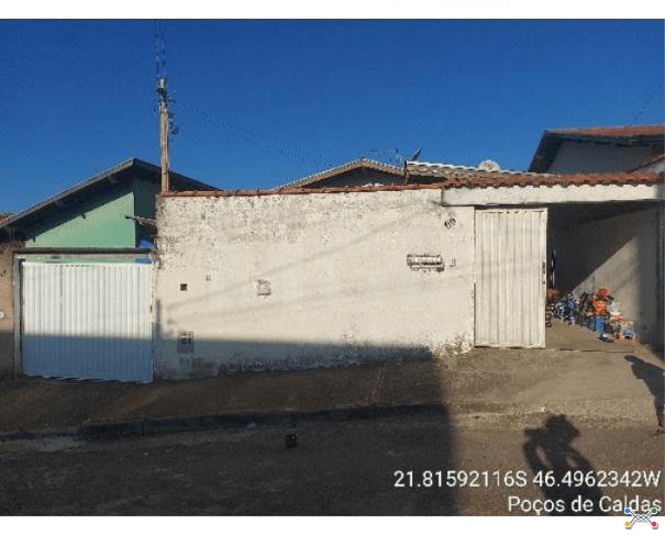 Poços de caldas/mg — casa com 67,682m², 2 quartos, 1 vaga na garagem (f8555502726850) casas em leilão | mgl leilões
