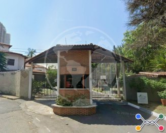 Com terreno de 186m² (Direitos de promissário)