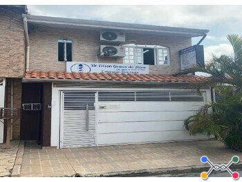 Casa - Poá / SP - Jardim São José Rua Francisco M. de Oliveira, 35