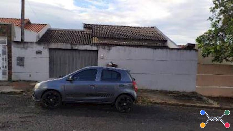 Casa - sebastião cunha - cornélio procópio/pr