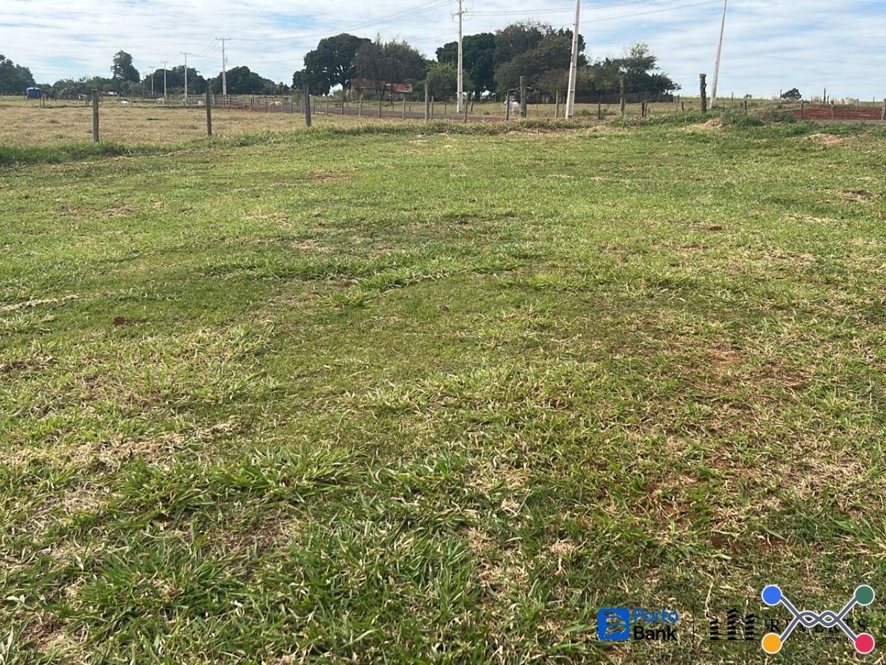 Moreira sales – pr. bairro jd bela vsita. terreno. áreas totais. terr. 301,78m²