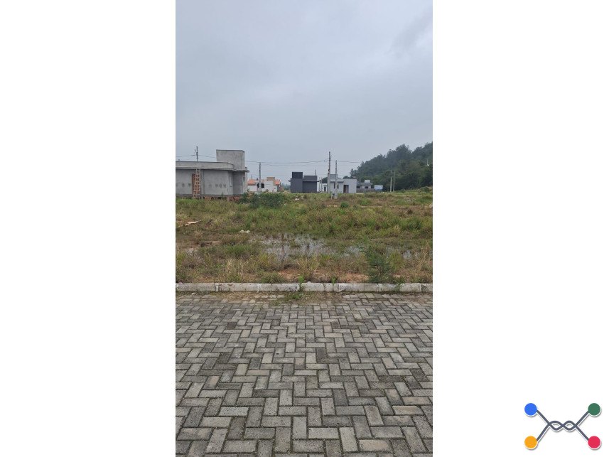 Terreno à venda em leilão