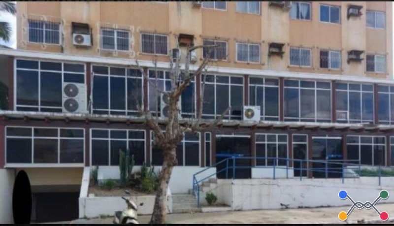 Loja privativa, situada no pavimento térreo do edificio verona, com frente para a avenida amazonas, centro comercial, rondonopolis/mt.