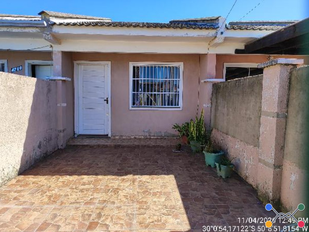 Casa - 61,77m² de área privativa, 120m² de área do terreno, com vaga de garagem - tramandai/rs