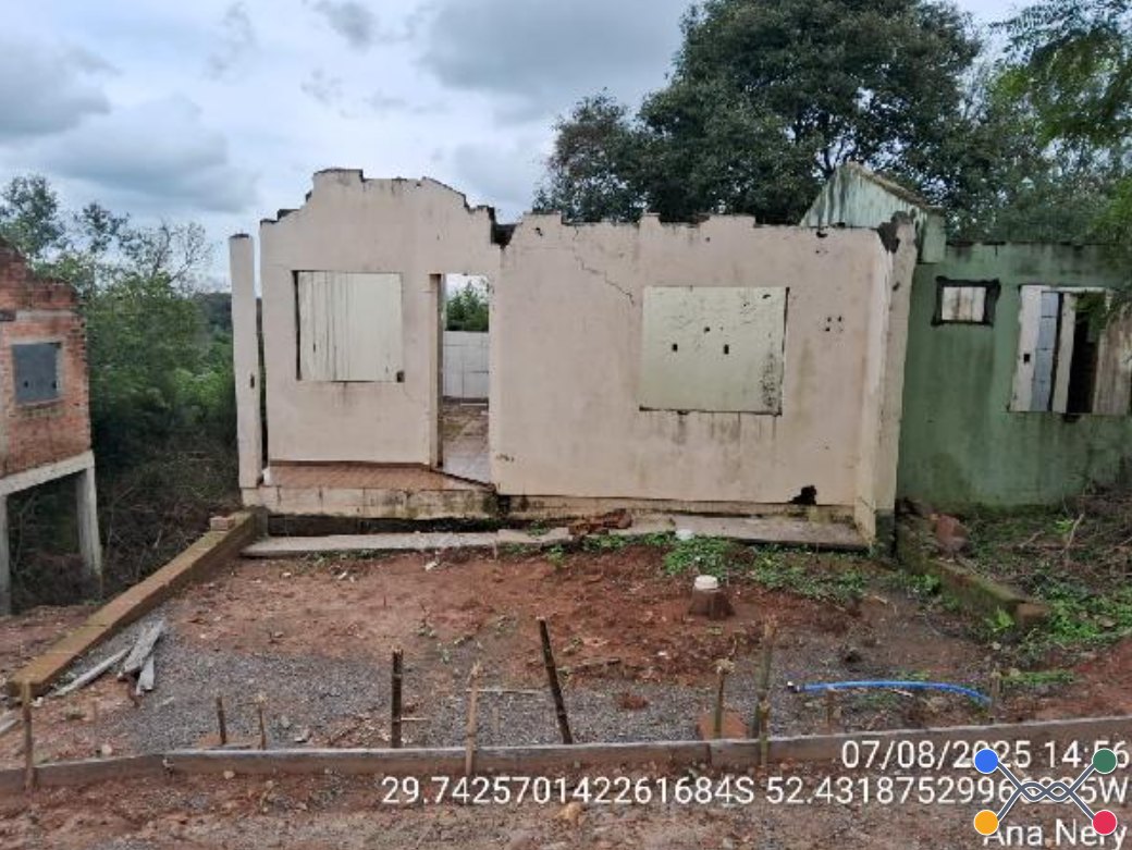 Casa - 31,25m² de área privativa, 390m² de área do terreno - santa cruz do sul/rs