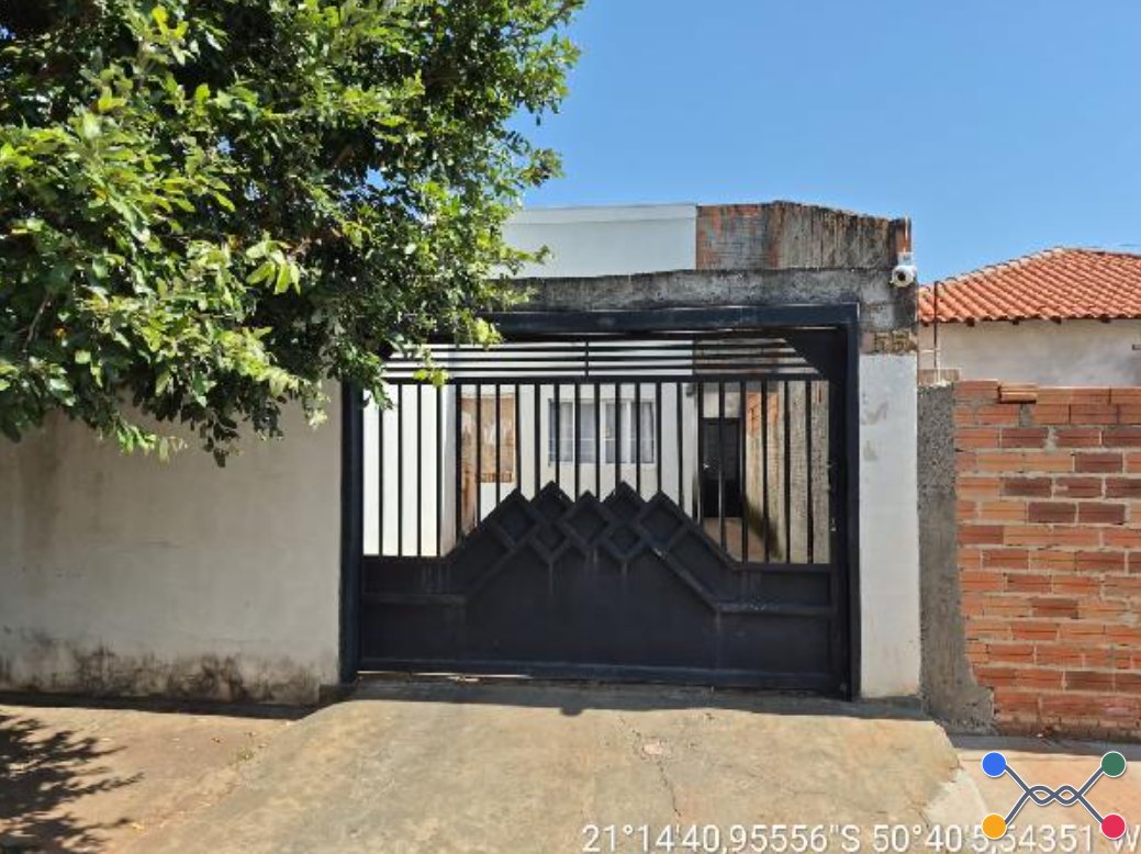 Casa - 57,46m² de área privativa, 275m² de área do terreno, com vaga de garagem - guararapes/sp