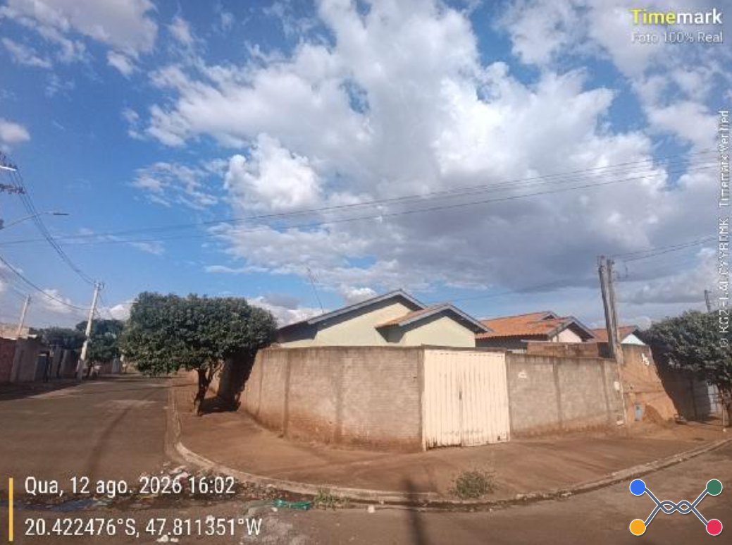 Casa - 52,6m² de área privativa, 250,12m² de área do terreno - guara/sp