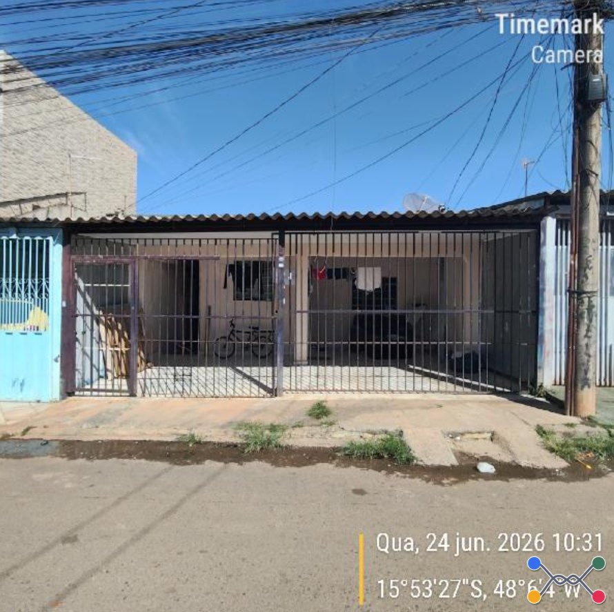 Casa - 120m² de área privativa, 126m² de área do terreno, com vaga de garagem - samambaia/df