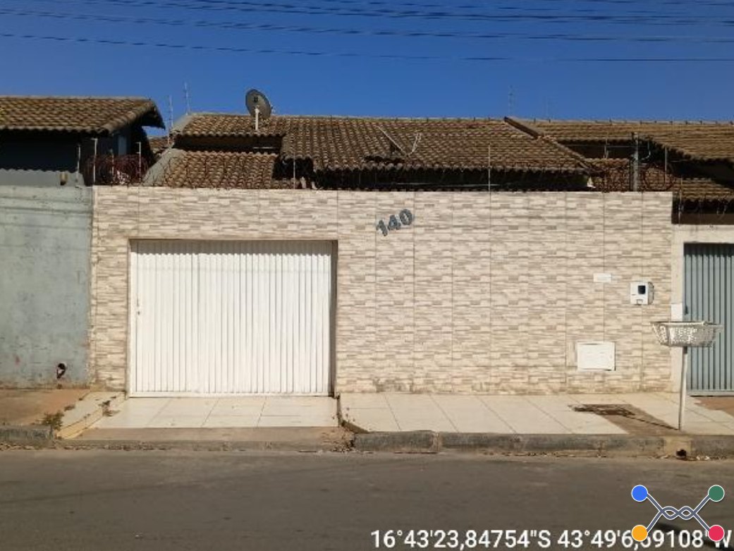 Casa - 68,55m² de área privativa, 150m² de área do terreno, com vaga de garagem - montes claros/mg