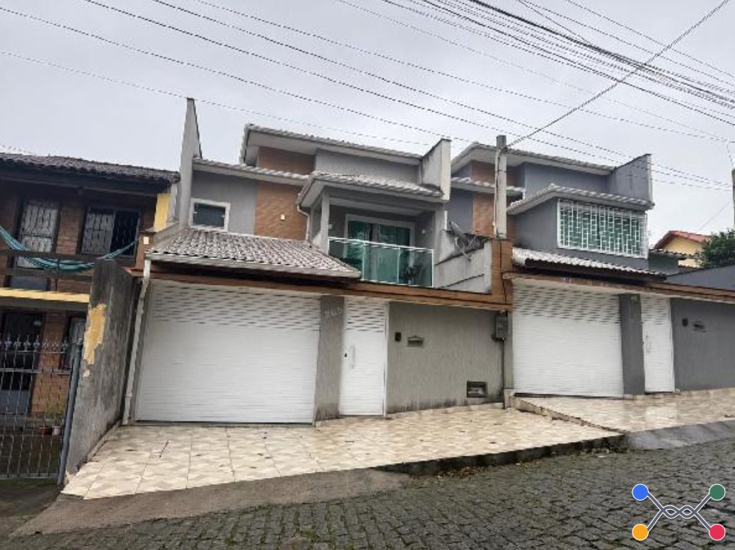 Casa - 223,9m² de área privativa, 449,3m² de área do terreno, com vaga de garagem - rio bonito/rj