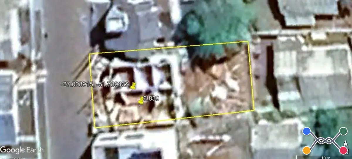 Terreno de 300 m², com construção inacabada, na rua dos crisantemos, s/nº, bairro centro, em vargem bonita/sc,