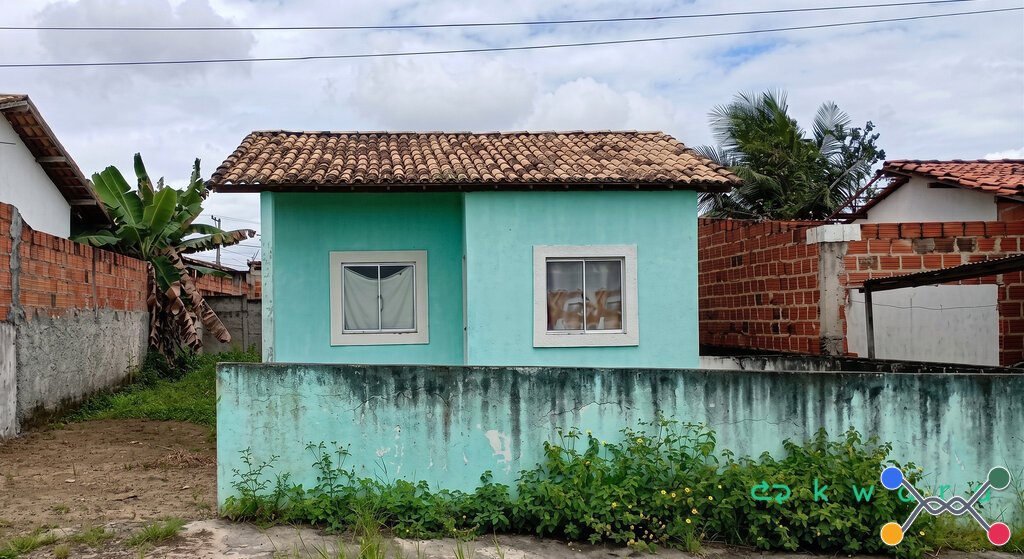Casa de 40,05 m² em Barreiro, Alagoinhas / BA