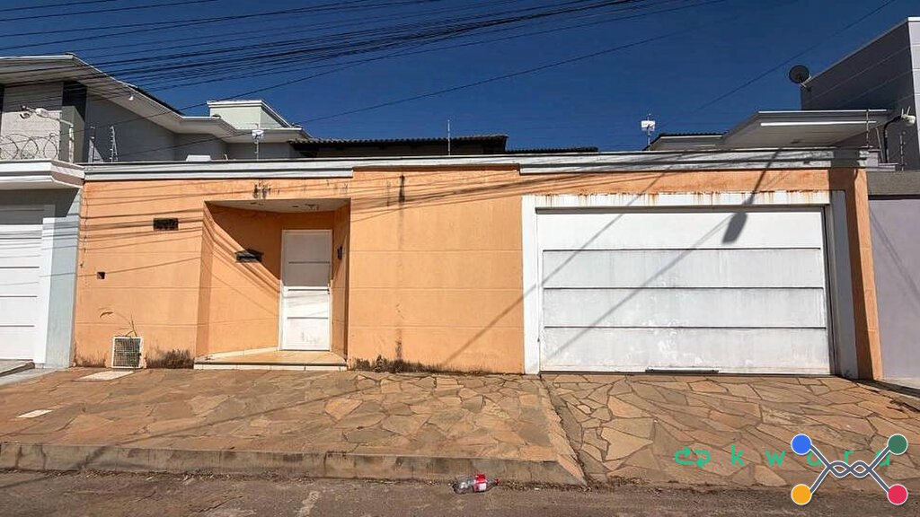 Casa de 145,98m² no Cidade Nova, Paracatu / MG