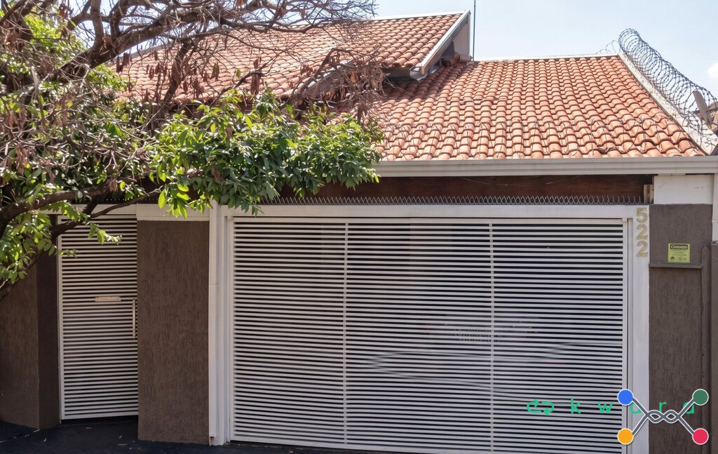Casa de 163,00 m² no Centro - Fernandópolis / SP