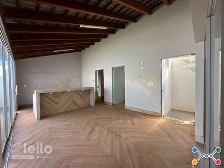 Quirinópolis/GO - Terreno residencial com área de 300,00 m²
