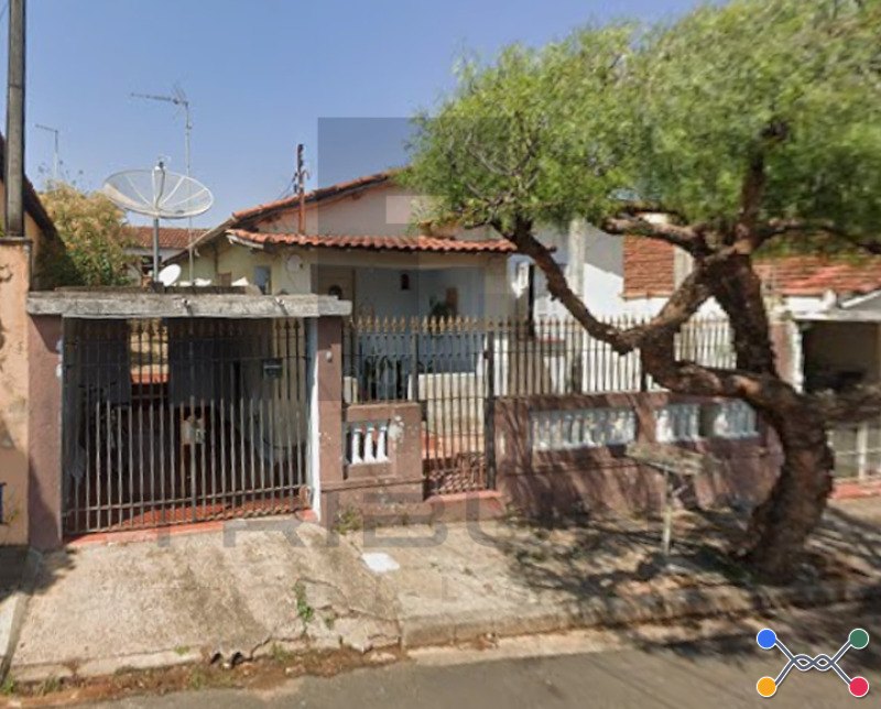 Parte ideal de 33,33% de casa com edícula em Itapira