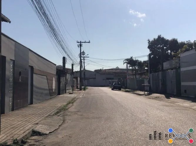 Casa em Feira de Santana/BA — Tomba