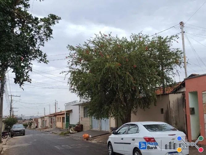 Casa em Uberlândia/MG — Tibery