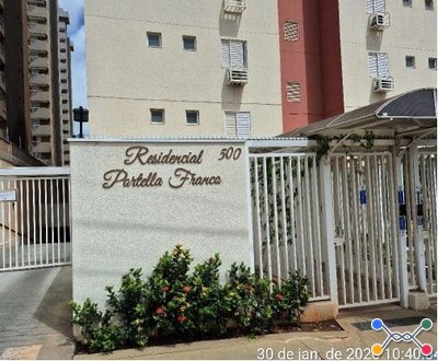 Apartamento, A.U. 55m², A.C. 104m², 2 dorms (1 suíte), 2 vagas, Ed. Portella Franco, Jd. Maracanã