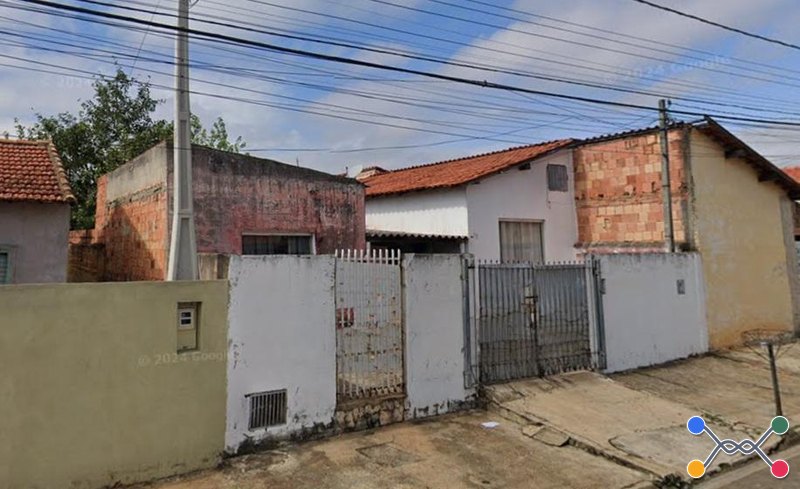 Casa em leilão no bairro Olho D'água em Itapetininga - SP