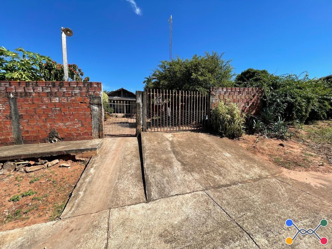 Casa em alvenária na rua Professor Soedina de Fatima Viera de Souza 285, Alto da Gloria, Cruzeiro do Oeste/PR