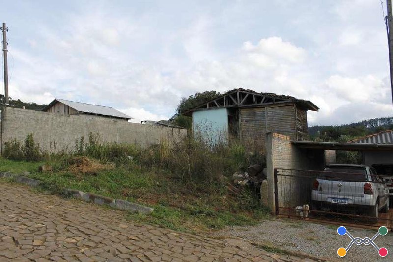 LOTE Nº 06 DA QUADRA A DO LOTEAMENTO SÃO FRANCISCO COM ÁREA DE 455,22M²E ÁREA CONSTRUÍDA DE 70,00M² - GENERAL CARNEIRO/PR
