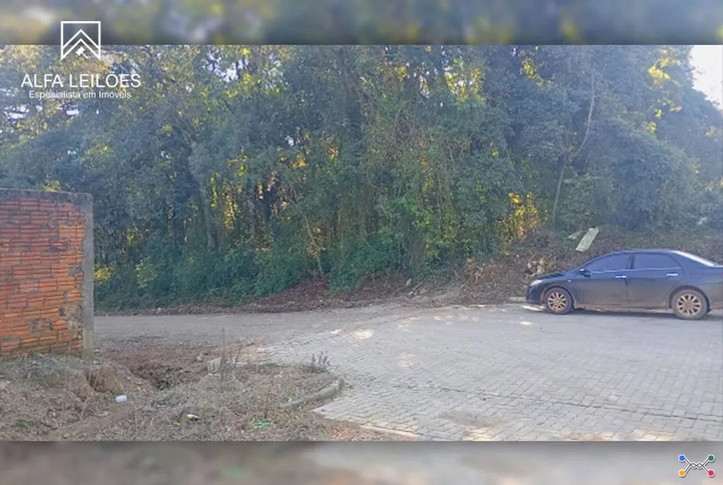 Terreno à Venda