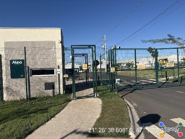 Casa em leilão no bairro Parque dos Manacas I em Mococa - SP